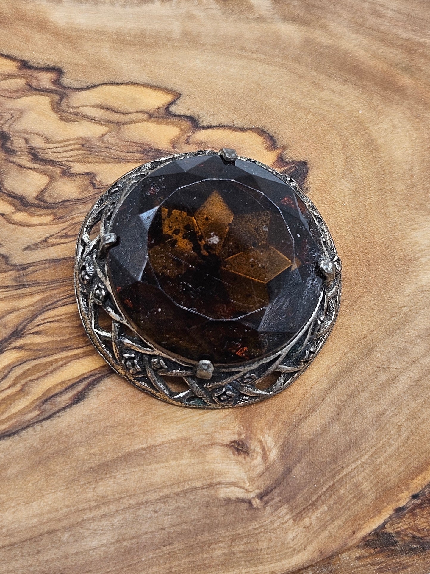 Vintage Large Scottish brooch with Large Amber Colour gemstones.