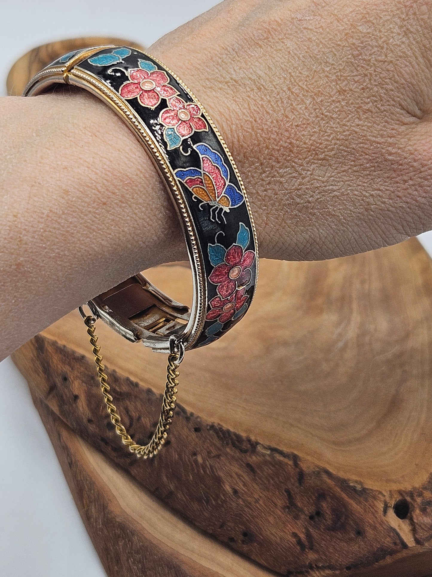 Vintage enamel floral bracelet with small chain