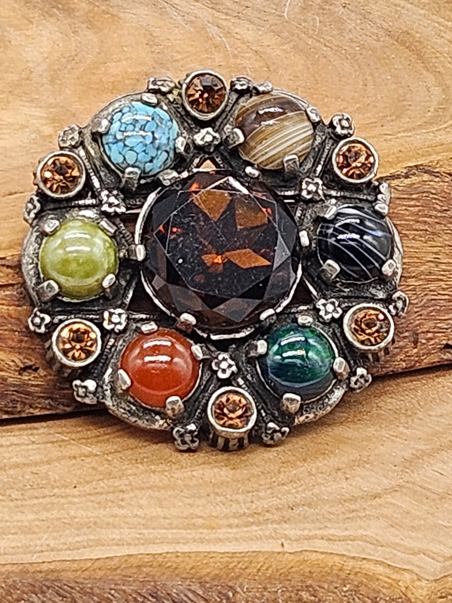 Vintage Large Scottish brooch with Scottish gemstones