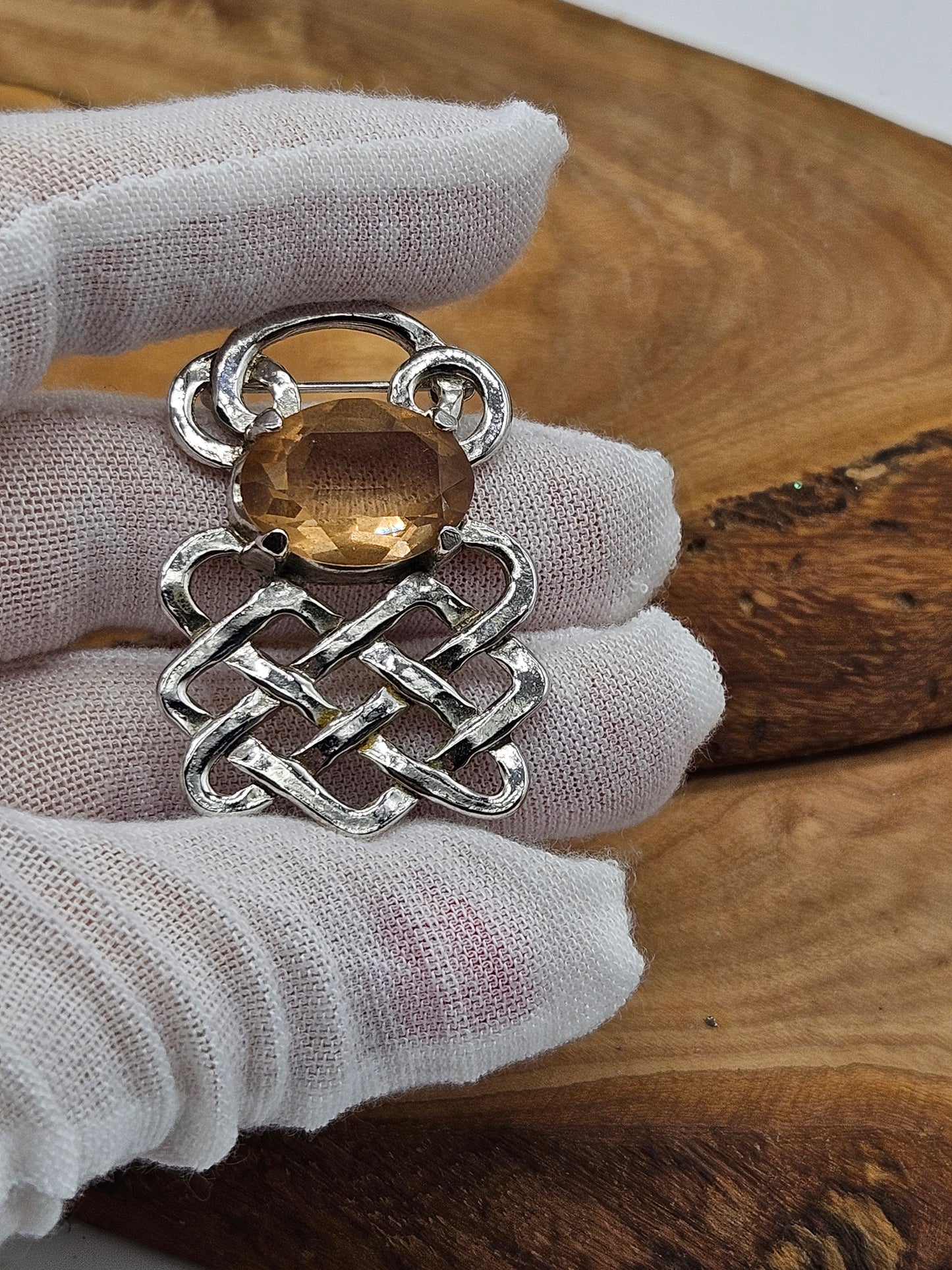 Vintage Celtic Knots brooch/pendant with faceted gemstone