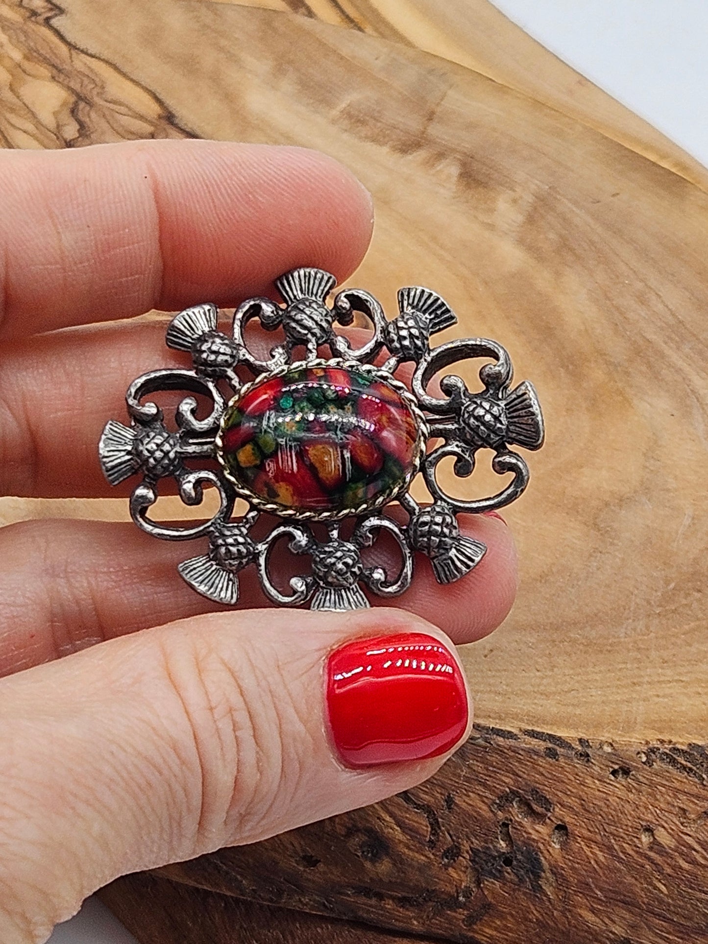 Vintage Scottish brooch - Thistles with Multicoloured insert.