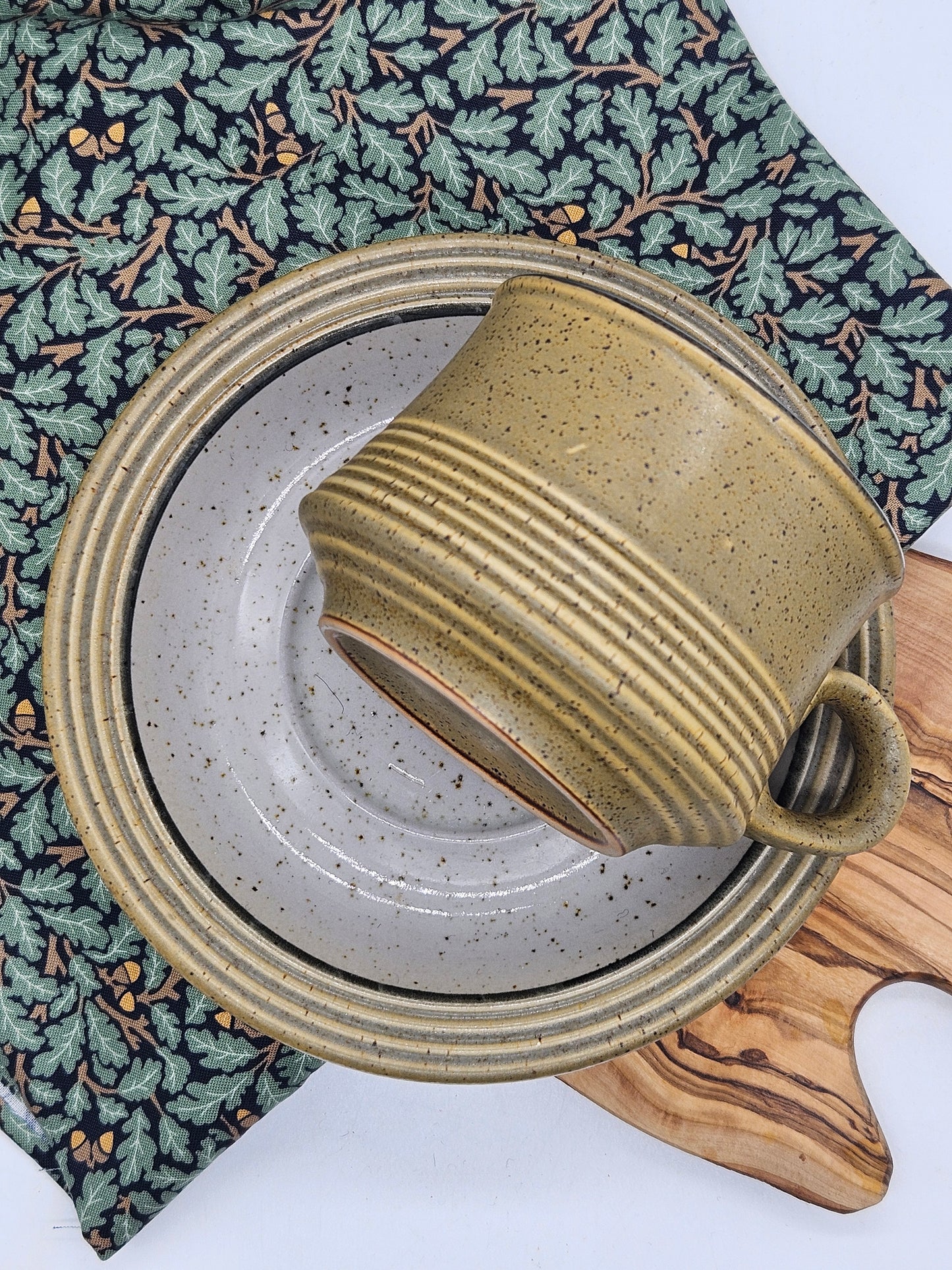 Vintage Ceramic Tea cup and saucer