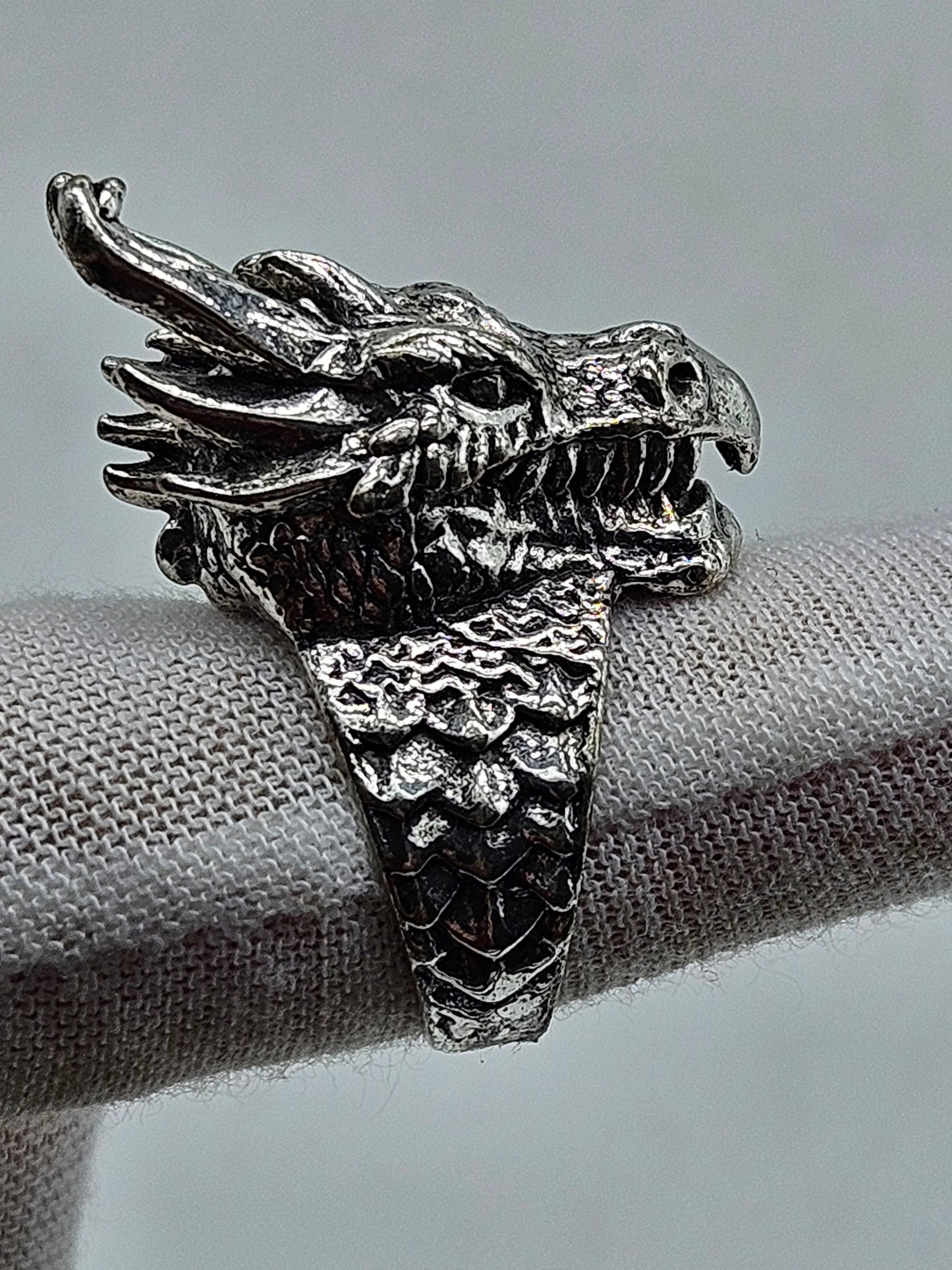 Beautifully detailed adjustable ring Dragon-snake Size 6 (L)