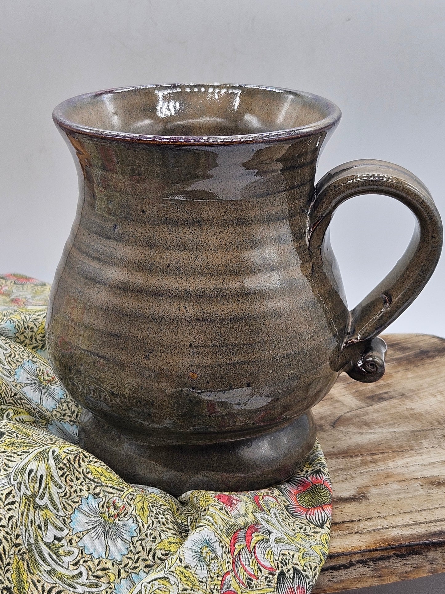 Vintage Bath Studio Pottery Glossy finish Mug, Hand Thrown