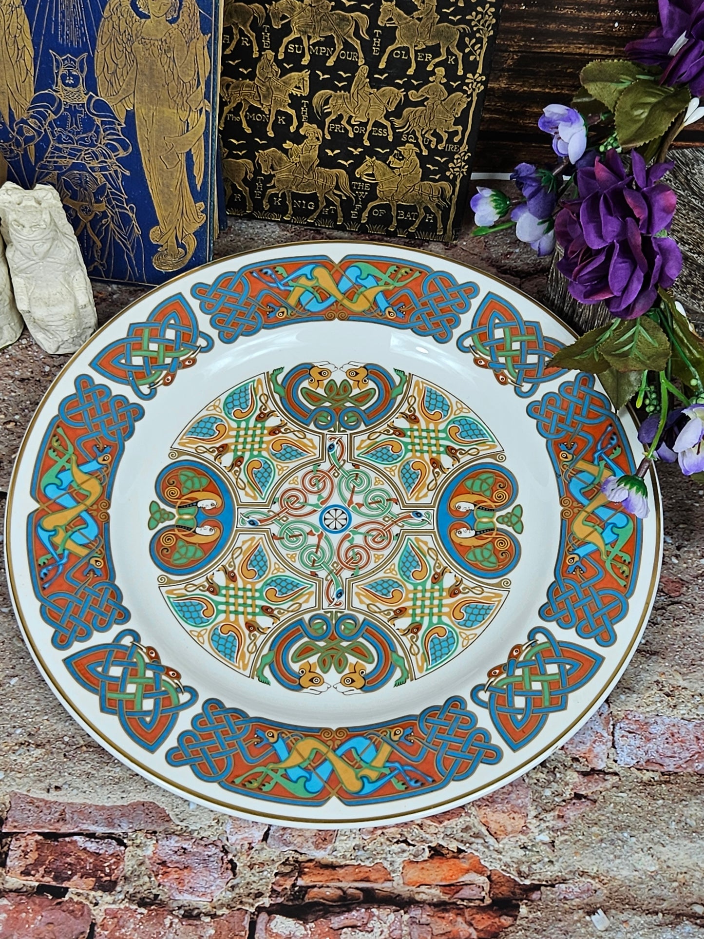 Large 27 cm collectable Spode The Lindisfarne Plate