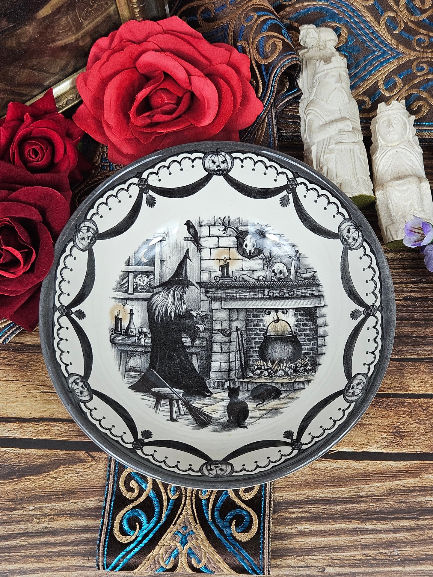 Cereal bowl/plate Halloween 19 cm, Royal Stafford, New