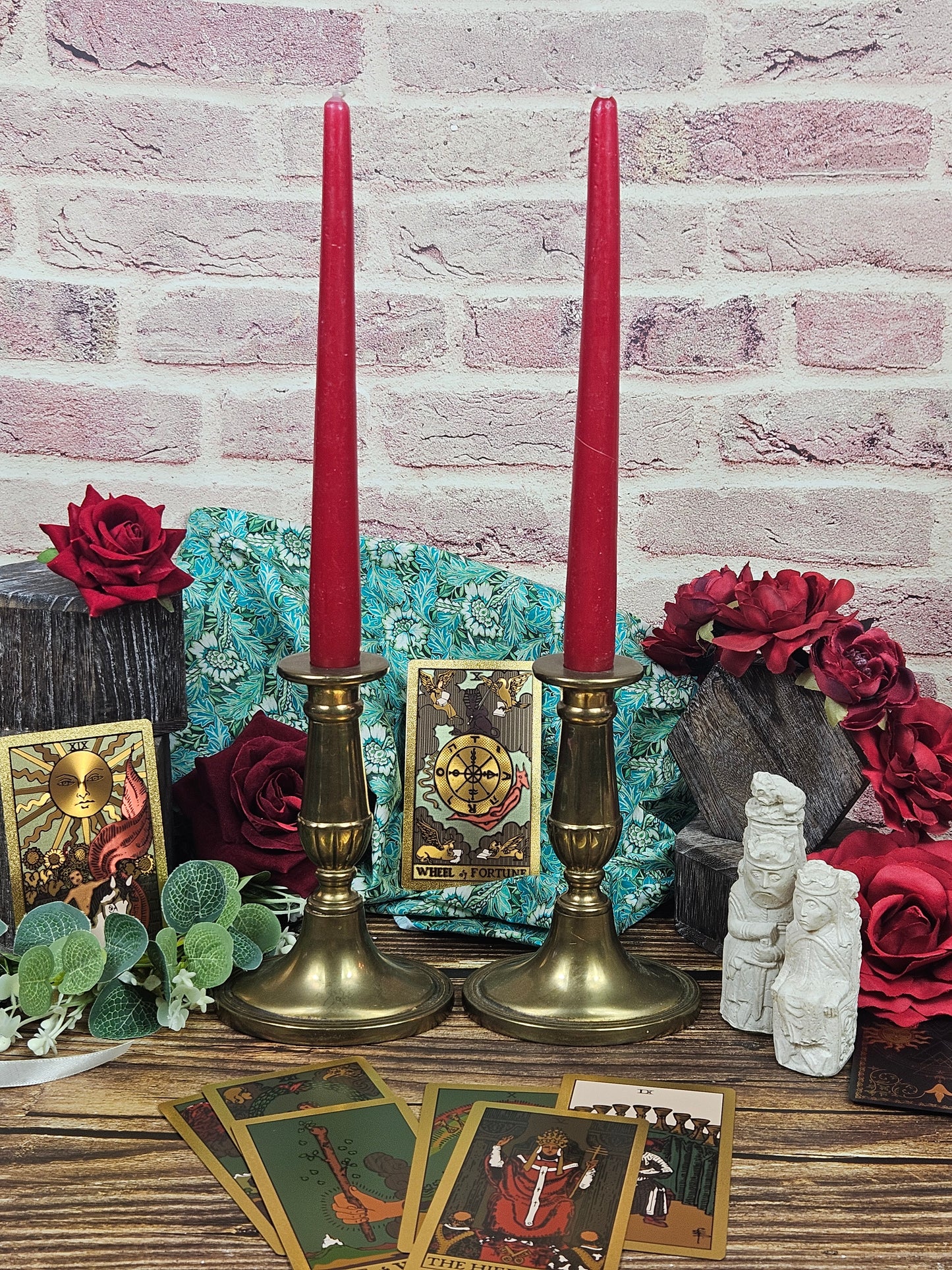 Vintage Pair of Candle stick Holders, Oval base.