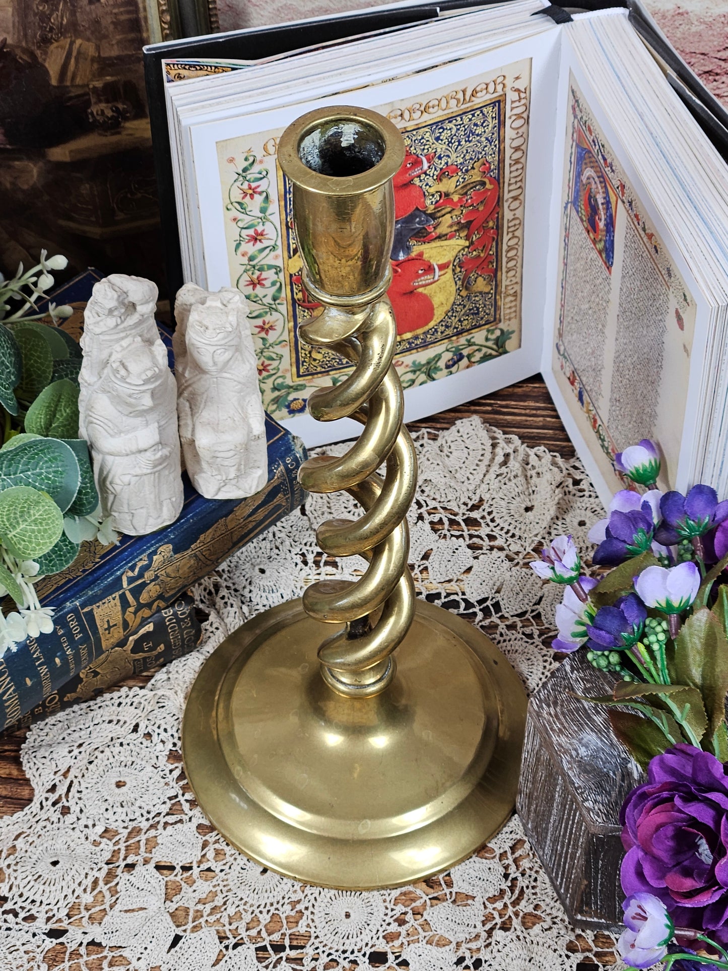 Vintage Large Brass Twisted Stem Candle stick Holder 30 cm, Chapel style