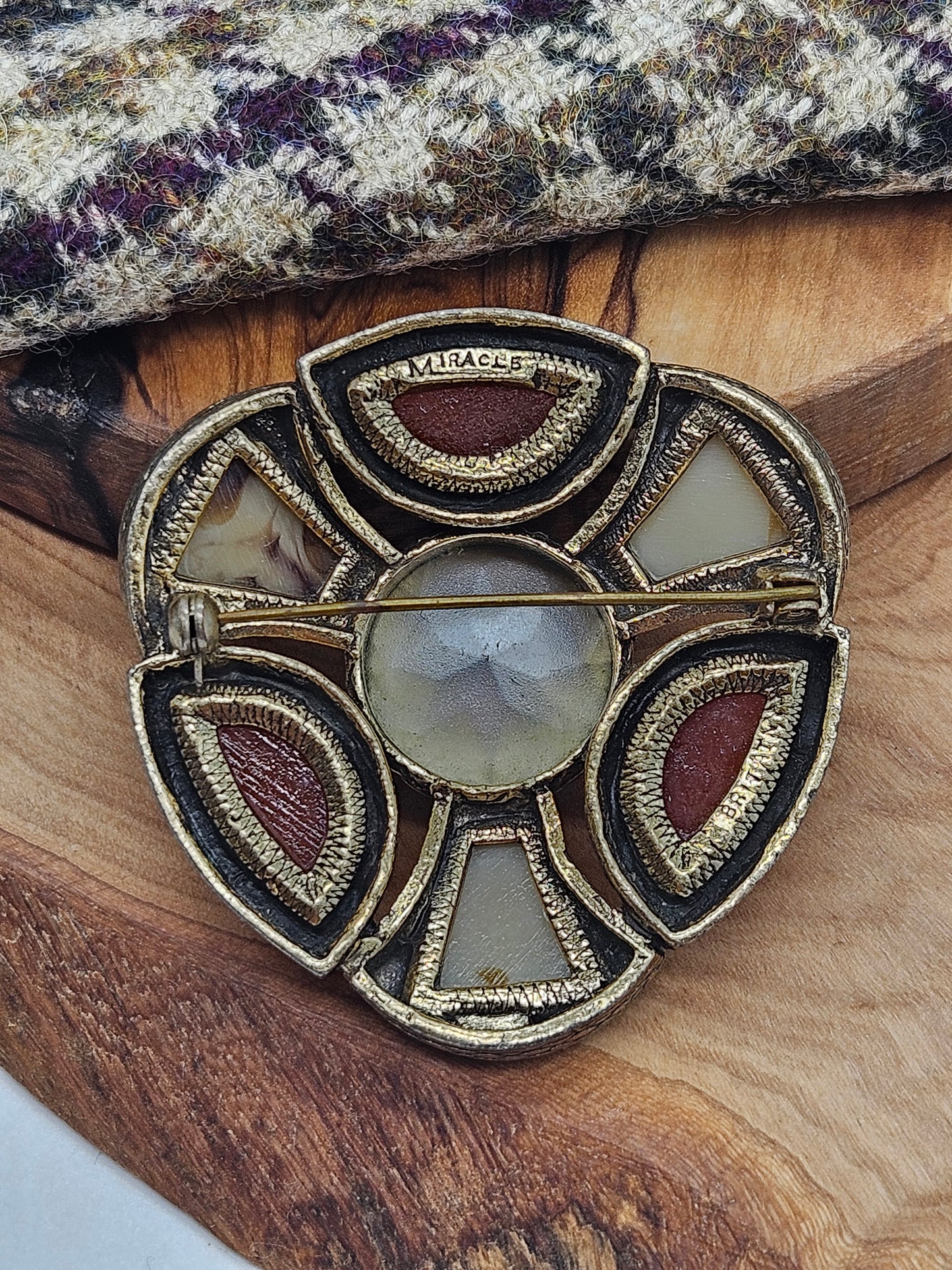 Vintage Large Scottish Broosh with gemstones, Miracle, VGC