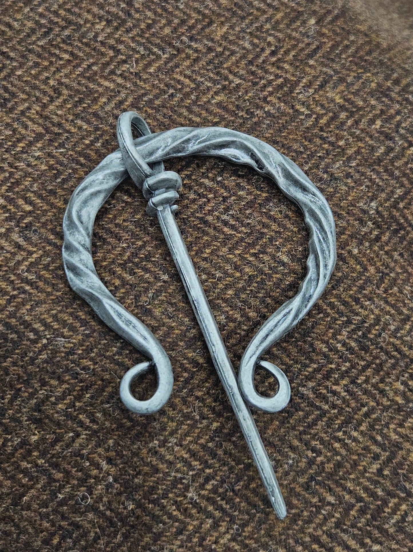 Viking Celtic Medieval style round Fibula Brooch antique silver, K9
