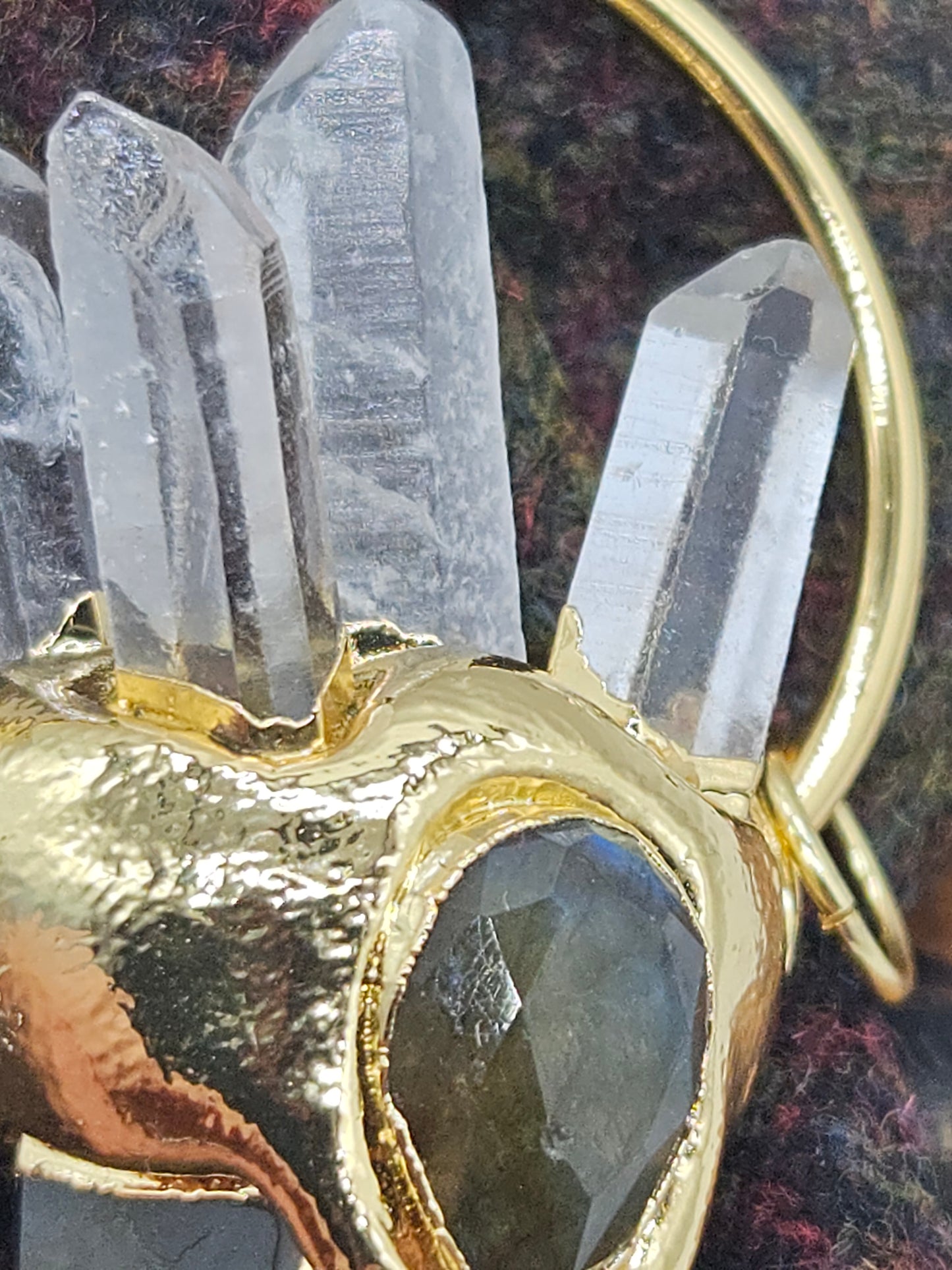 Very large crystal pendant, Quartz, Three types of quartz, no chain.
