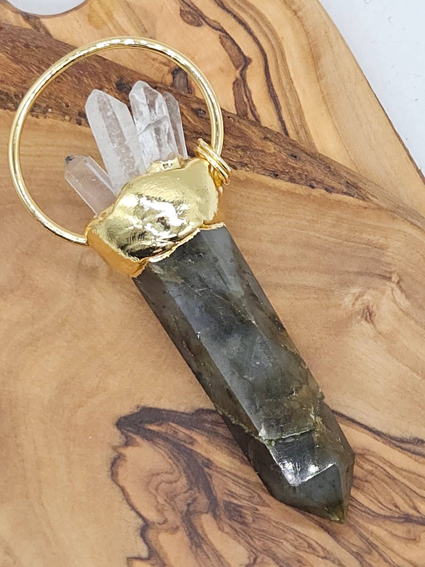 Very large crystal pendant, Quartz, Three types of quartz, no chain.