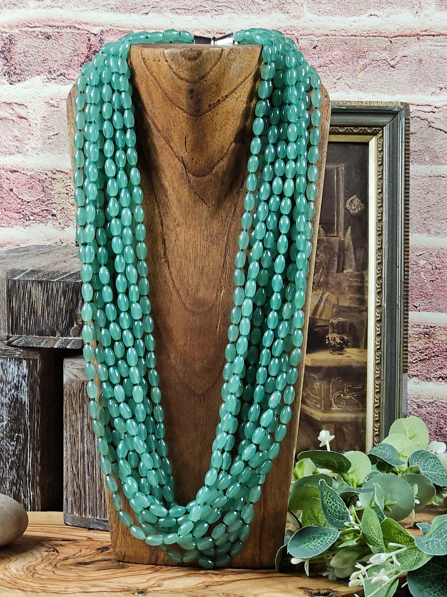 Large vintage heavy (352g) necklace beads made of natural green chalcedony, 70cm