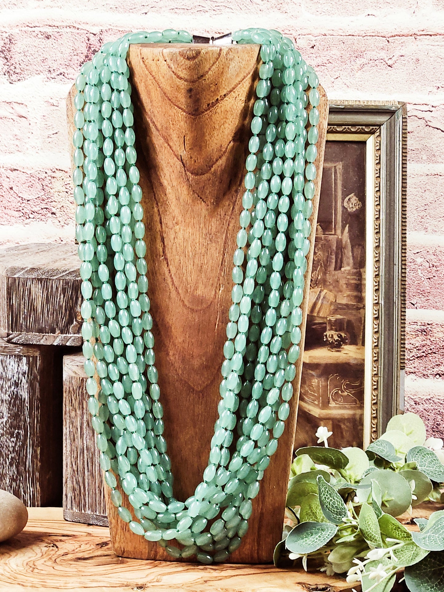 Large vintage heavy (352g) necklace beads made of natural green chalcedony, 70cm