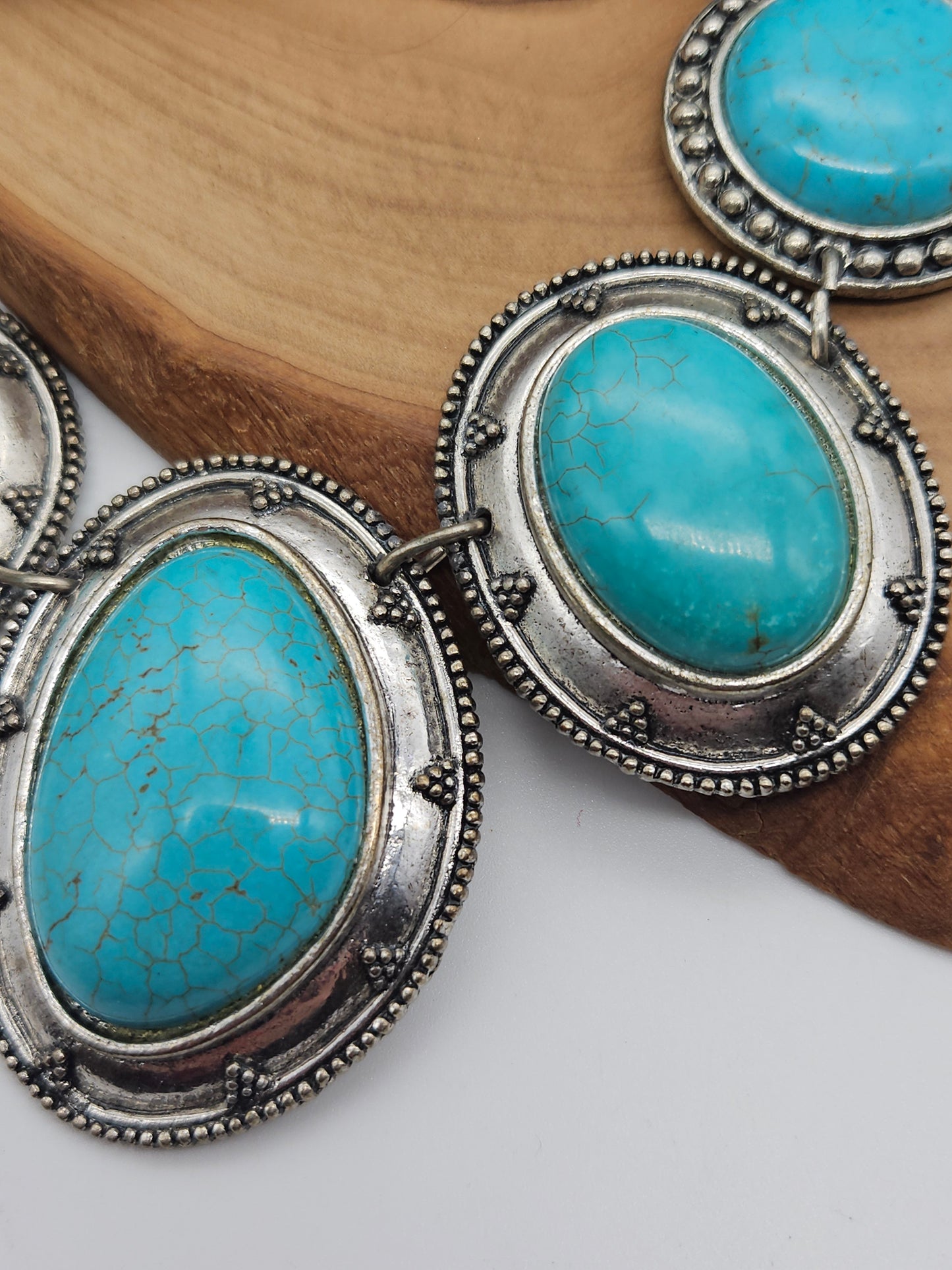 Vintage Massive Ethnic Style Necklace with Faux Blue Turquoise