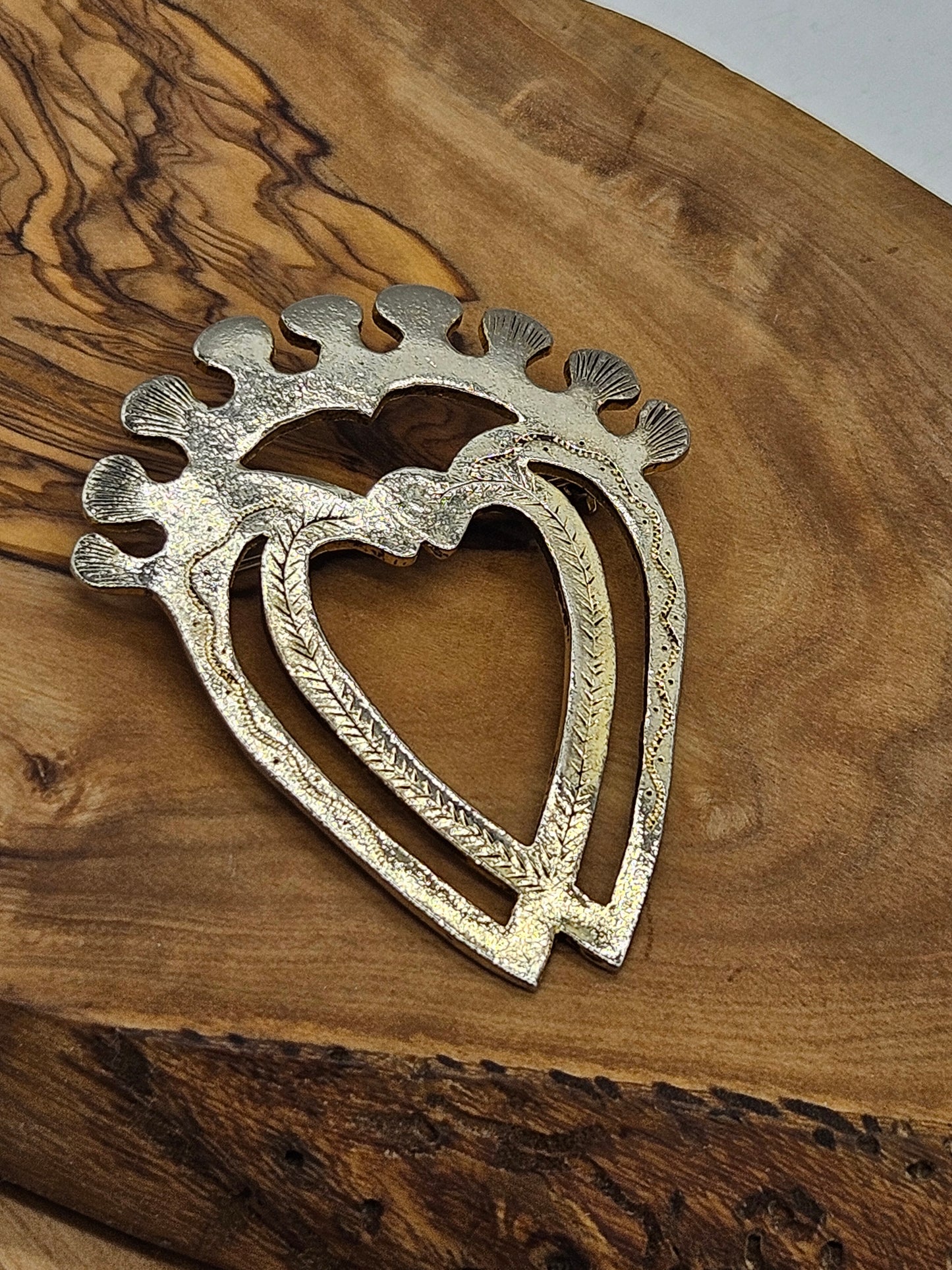 Vintage Celtic style brooch - Two Hearts Forever.