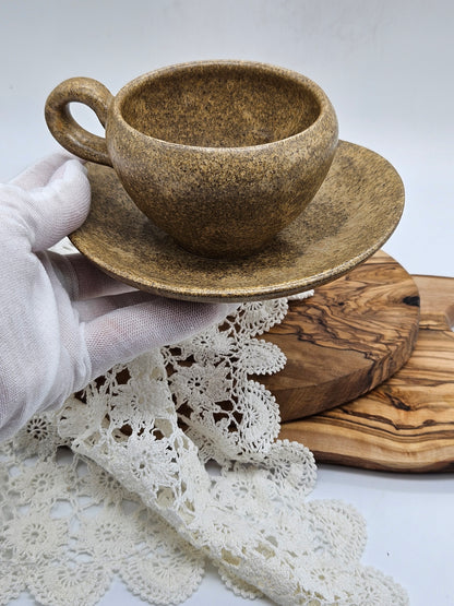 Studio Pottery vintage Tea/coffee pair medieval style, Kent ET8025