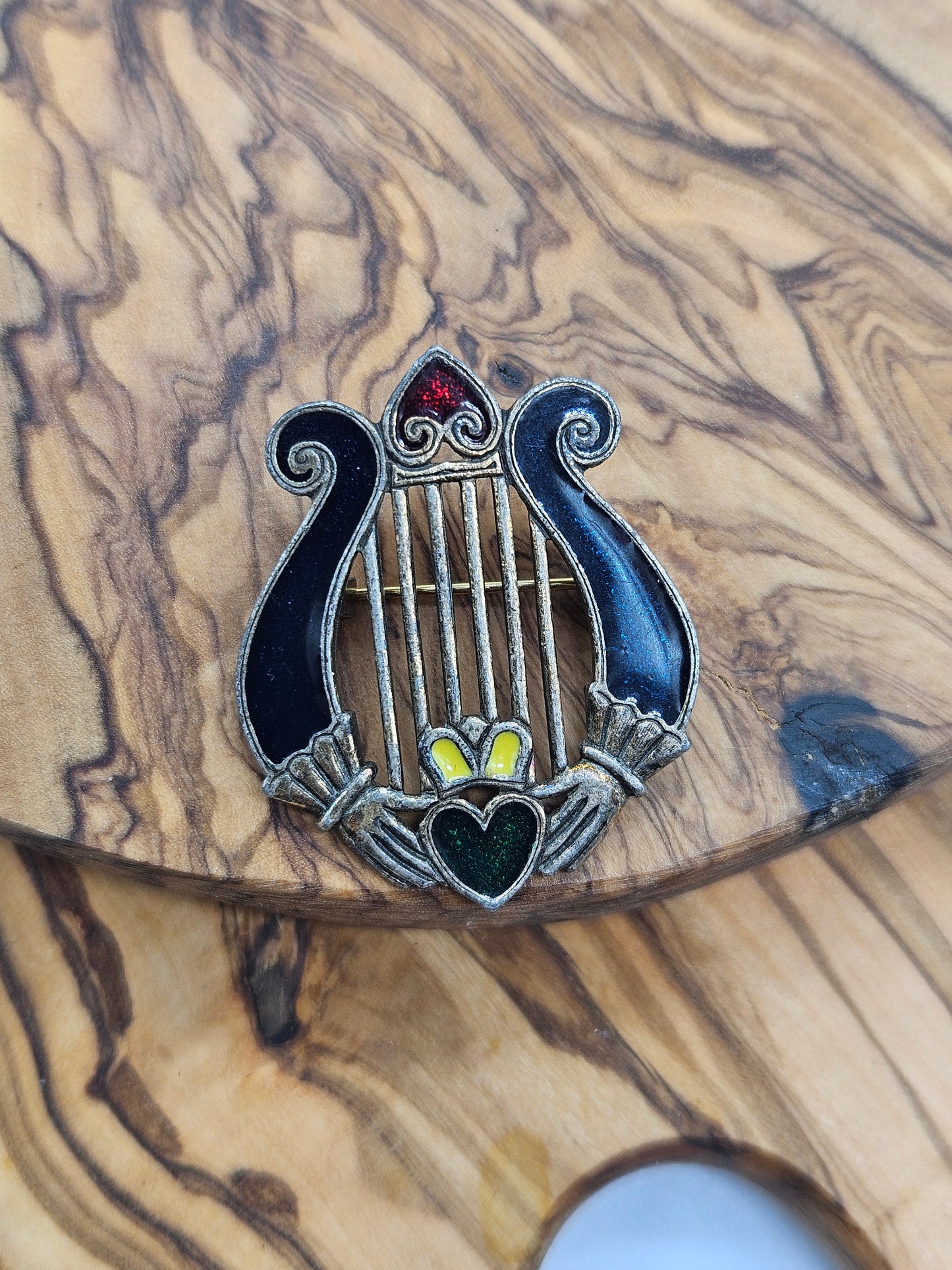 Vintage Irish Enamel Brooch Lucky Harp and two Hearts