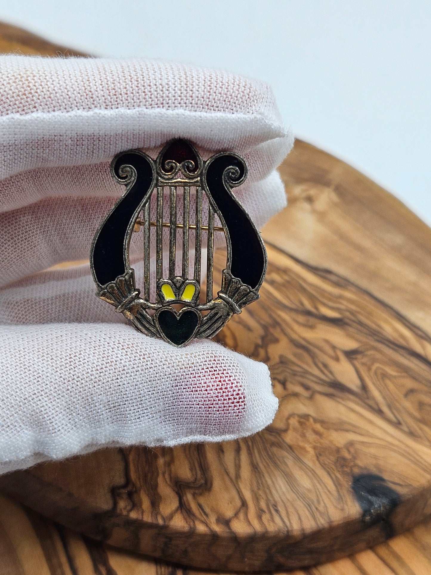 Vintage Irish Enamel Brooch Lucky Harp and two Hearts