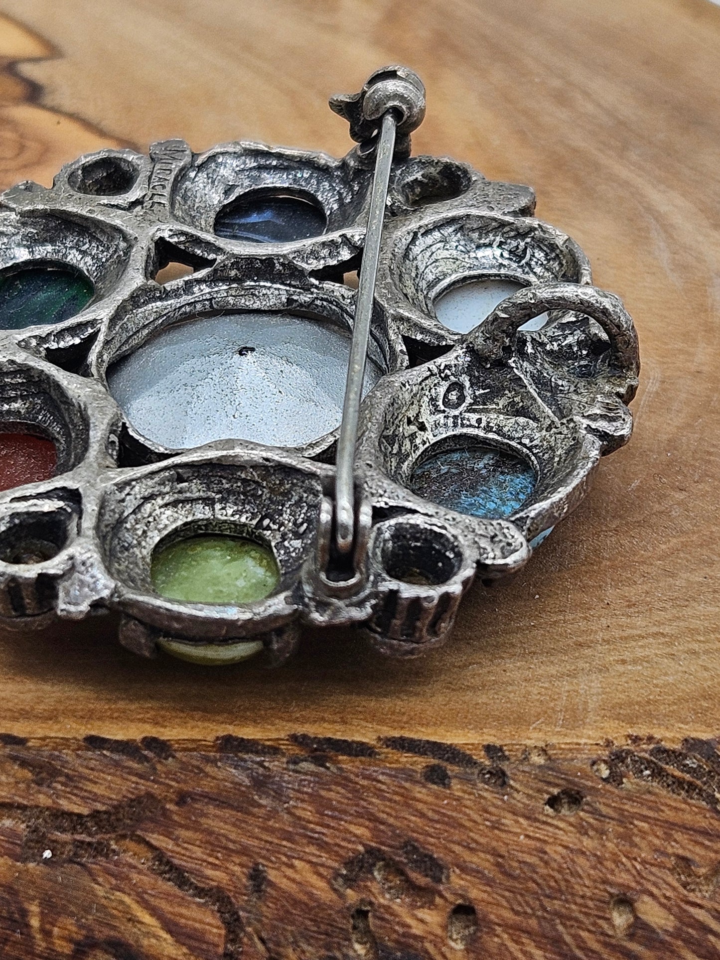 Vintage Large Scottish brooch with Scottish gemstones
