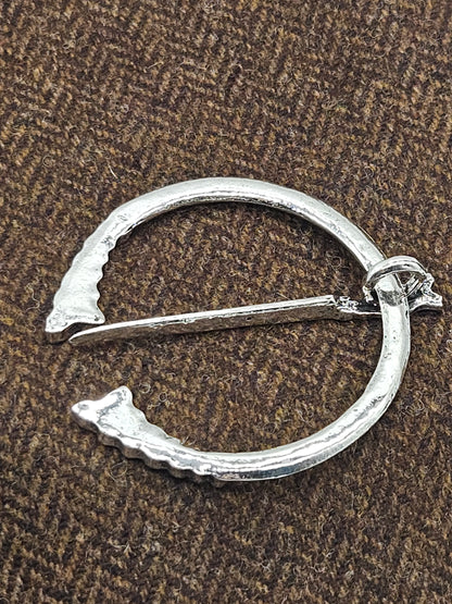Viking Celtic pattern Medieval style round Fibula Brooch bronze colour, K12
