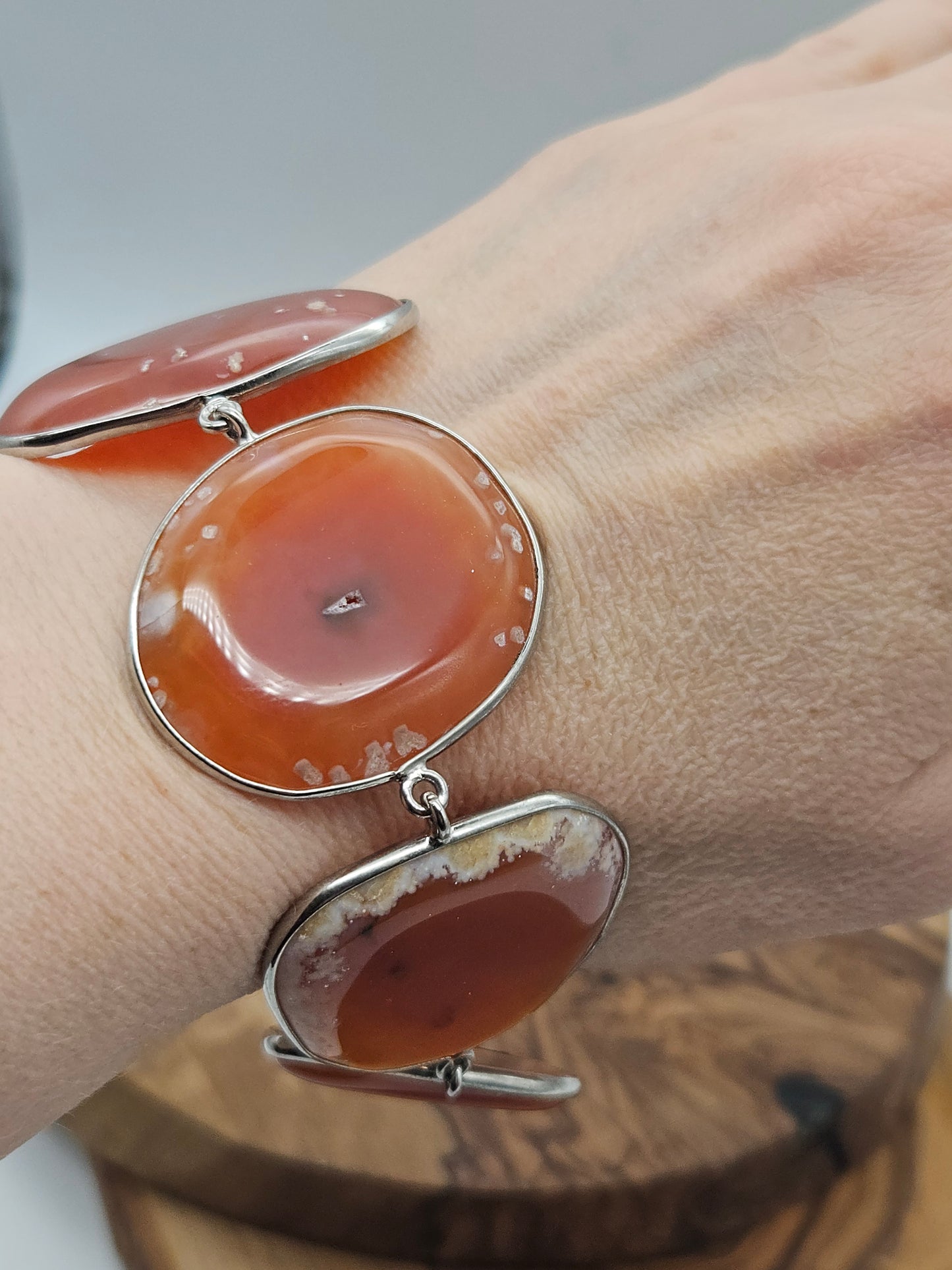 Vintage bracelet made of natural agate